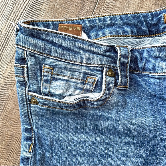 Kut from the Kloth jeans - Picture 3 of 7